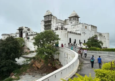 sajjangarh-palace-udaipur