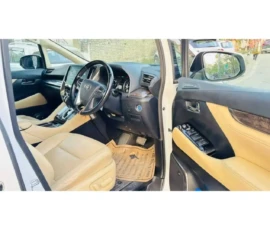 Toyota-Vellfire-Rental-scaled