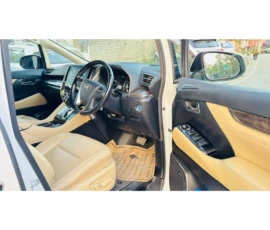 toyota-vellfire-rental