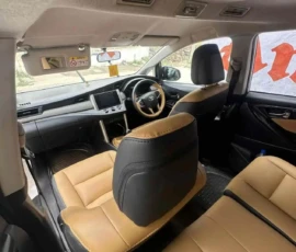 innova-crysta-car-rental-udaipur-scaled