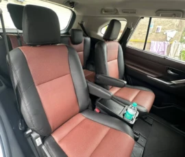 innova-hycross-seating